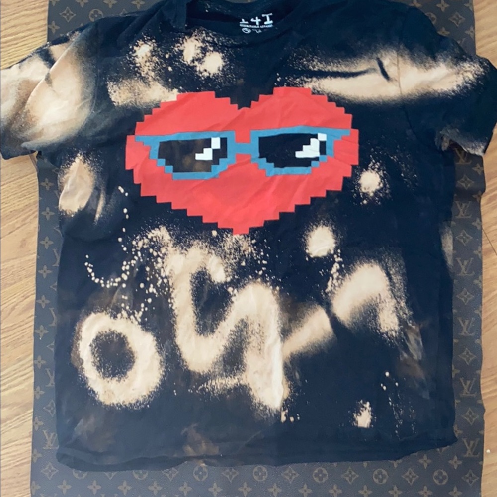 Graphic Tshirt